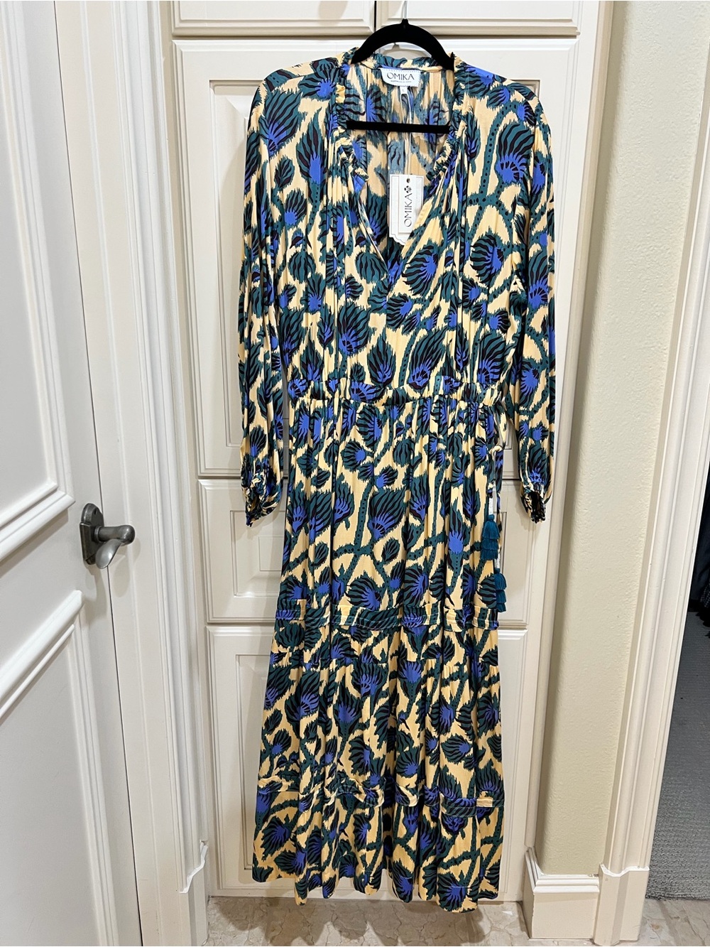 Omika Blue Floral Tiered Maxi Dress Size L